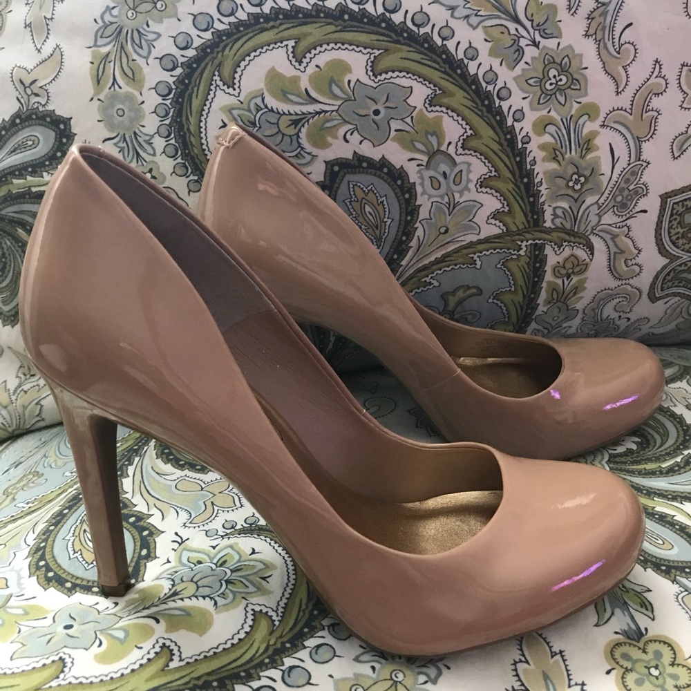 Jessica Simpson Patent Heel